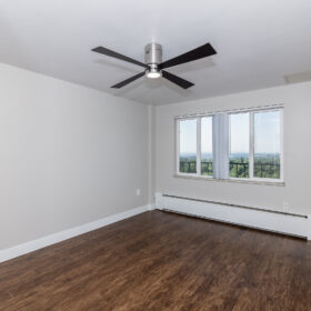 Photo Gallery for Unit 1208