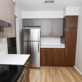 Photo Gallery for Unit 121