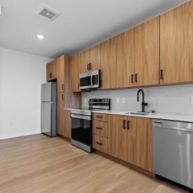 Photo Gallery for Unit 552