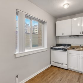 Photo Gallery for Unit 200